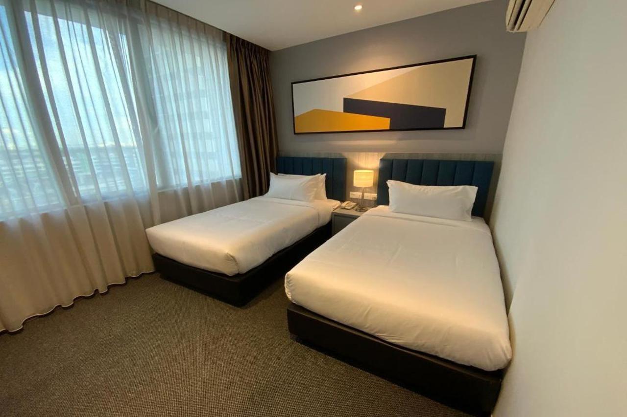Fives Hotel Johor Bahru City Centre Esterno foto